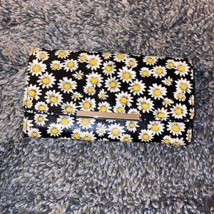 Sunflower leather wallet